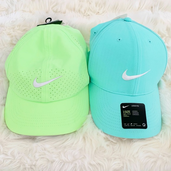 Nike Accessories - NIKE Dri Fit Hat Heritage SnapBack Legacy Cap